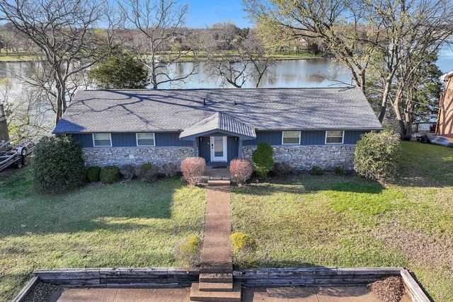 939 Aqua Dr, Gallatin