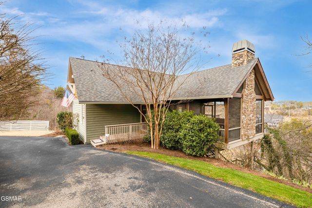 1965 Mccroskey Lane, Sevierville