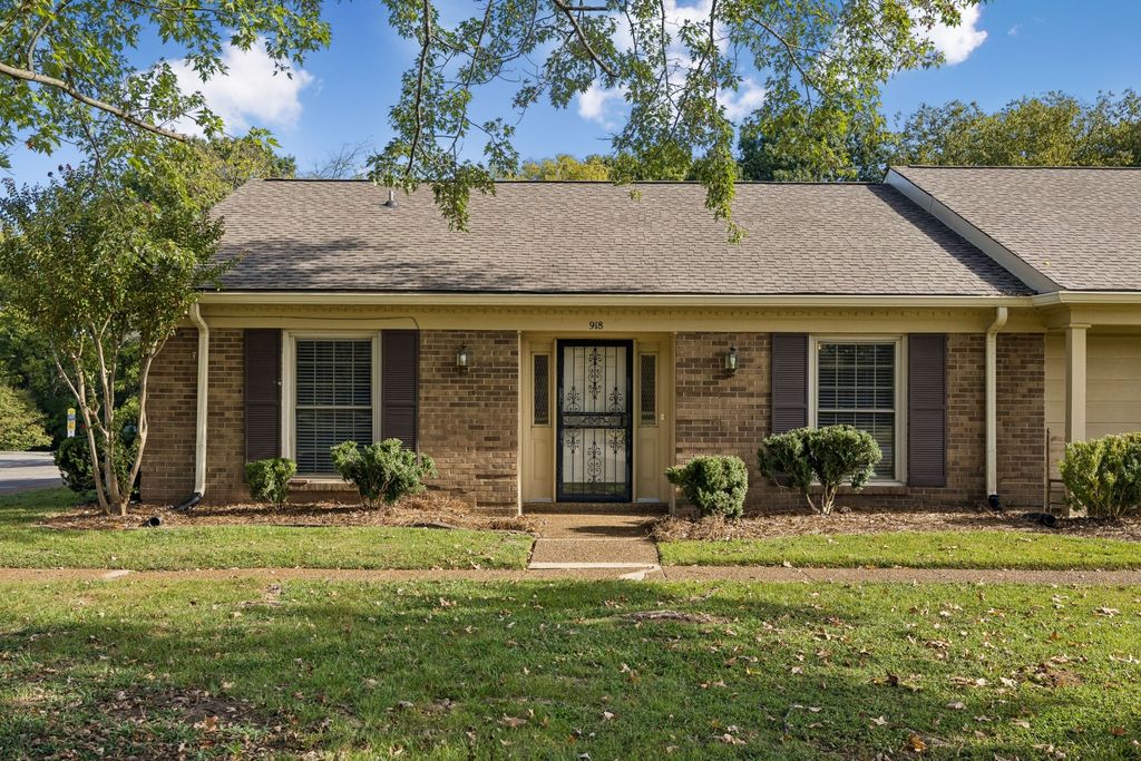 918 Todd Preis Dr, Nashville
