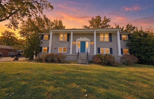 867 Rodney Dr, Nashville