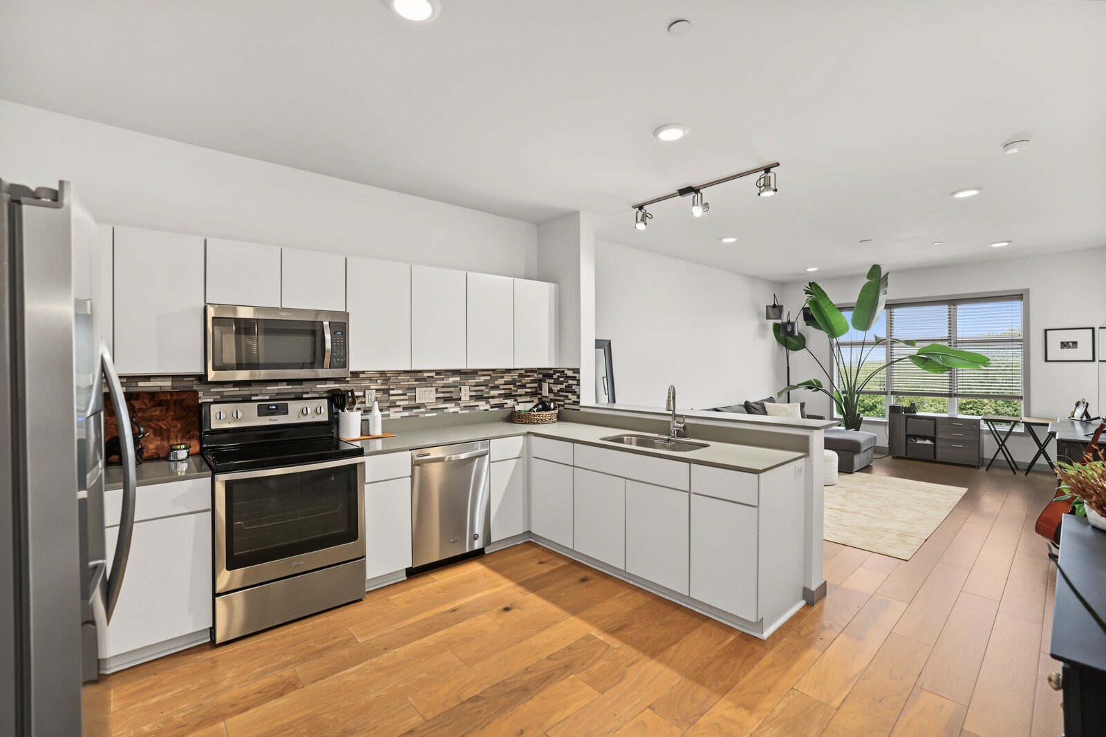 Photo for MLS 3619840 in 400 Herron Dr 221 Nashville, TN - 37210