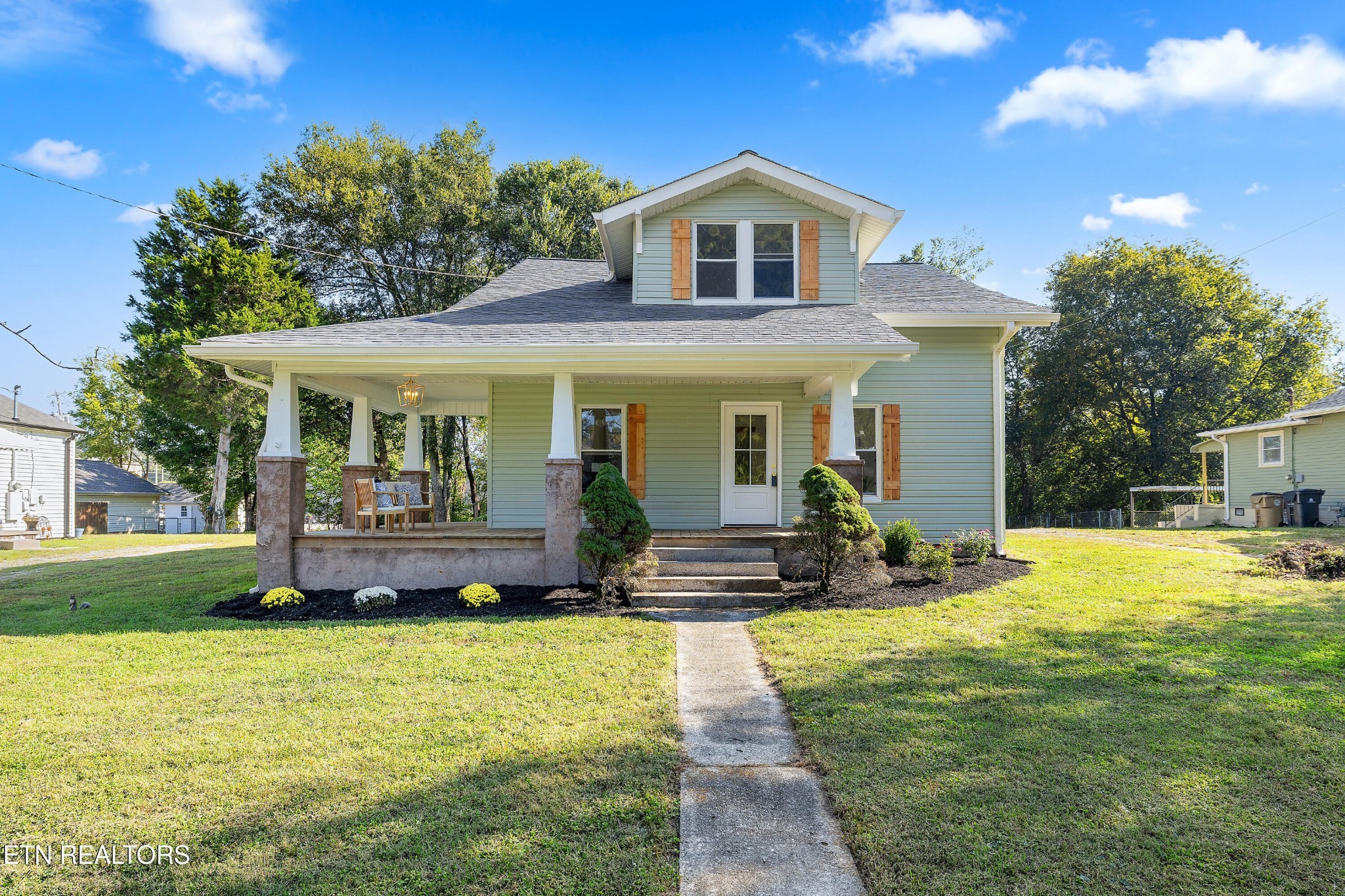 Home for sale in 2622 Woodrow Drive Knoxville, TN