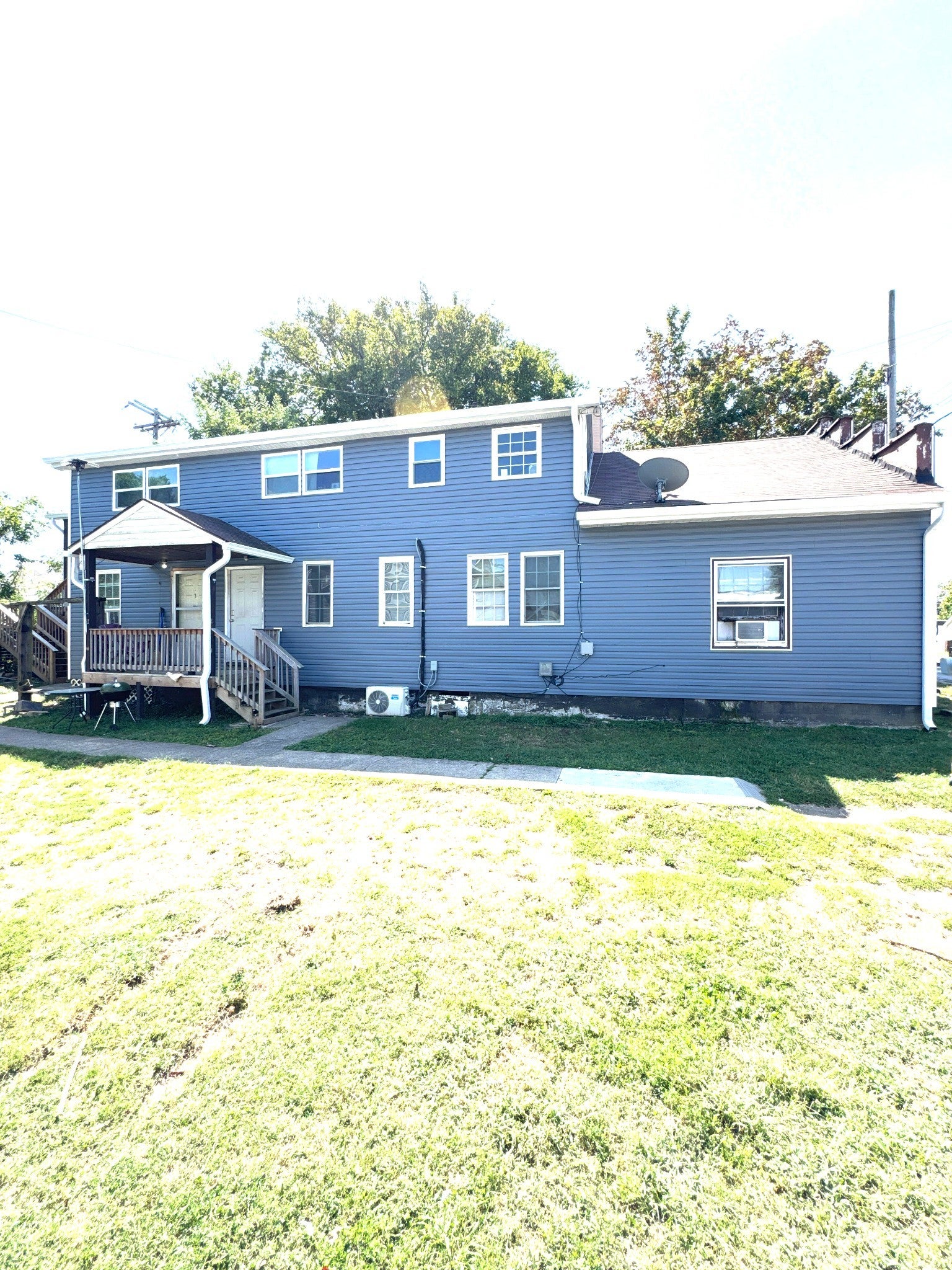 Home for sale in 701 Cumberland Dr Clarksville, TN