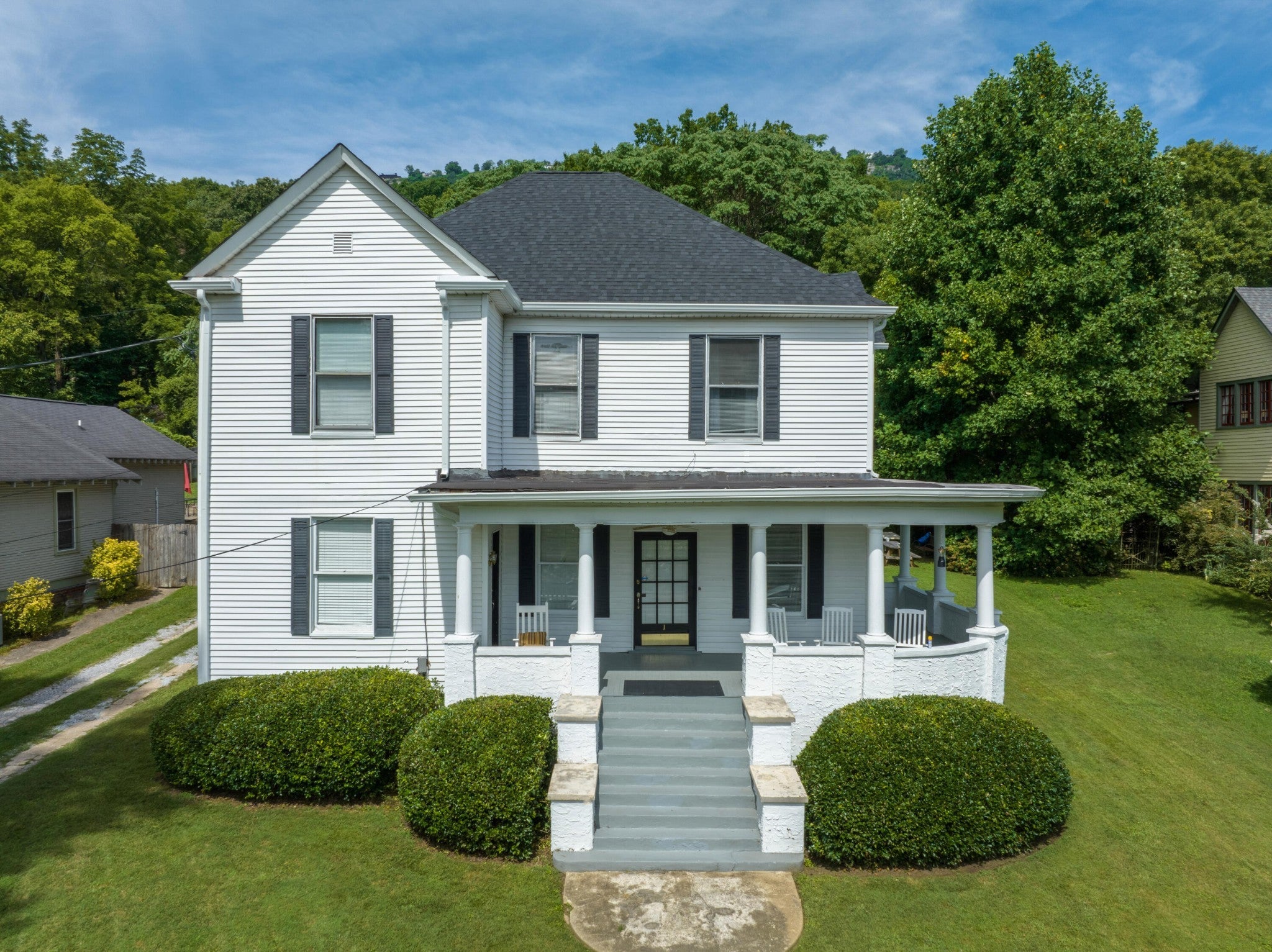 Photo of Listing #2757366