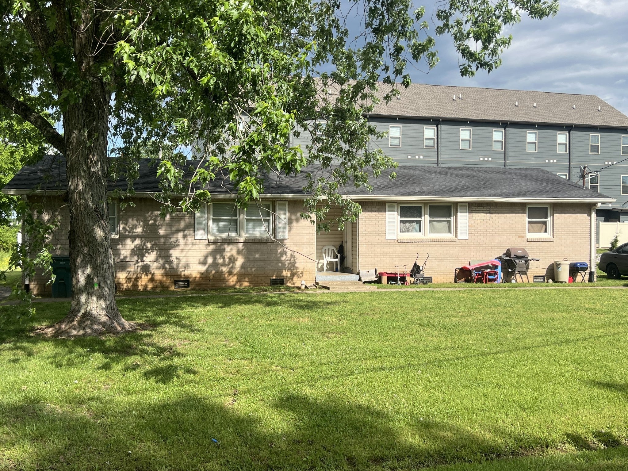 Photo of Listing #2886025