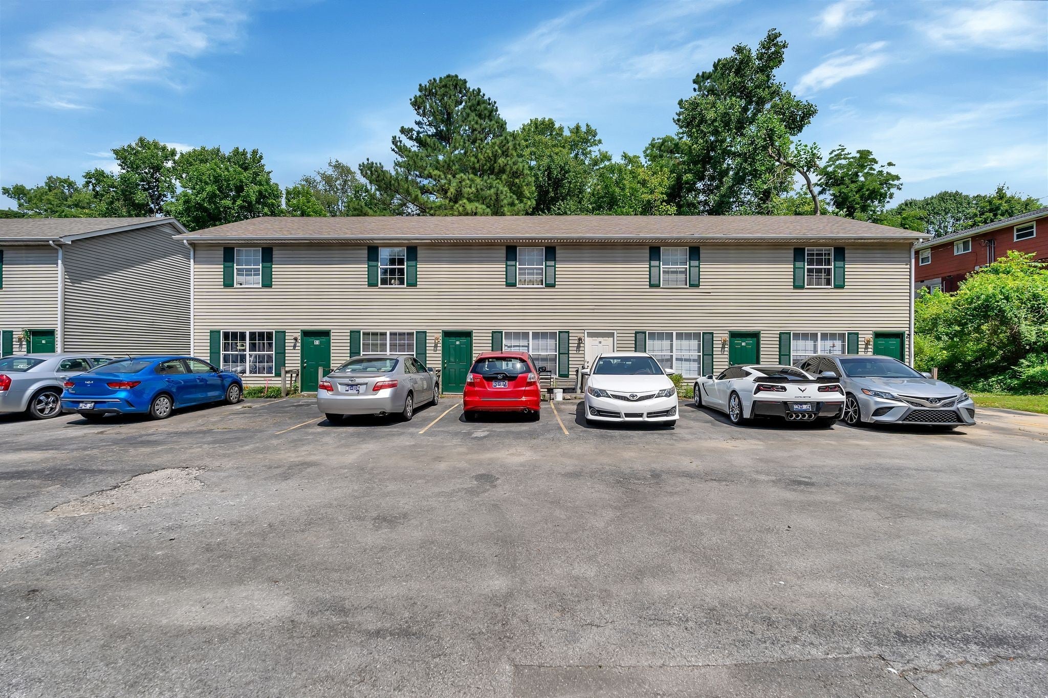 Photo of Listing #2925420