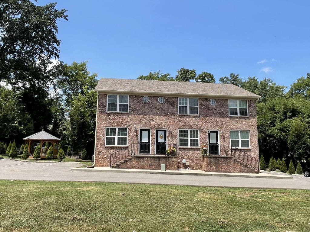 1430 E Main St, Murfreesboro