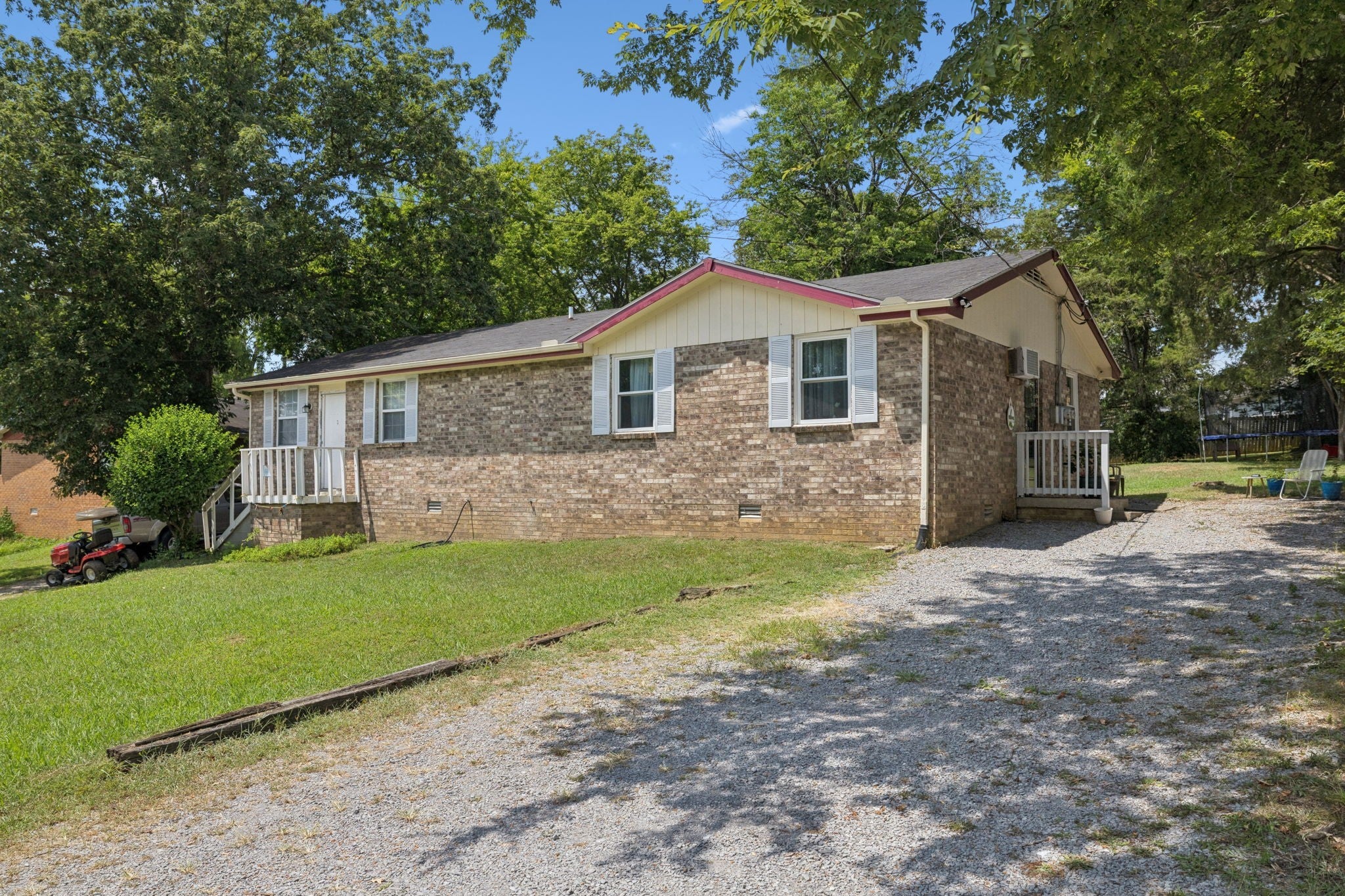 Photo of Listing #2972721
