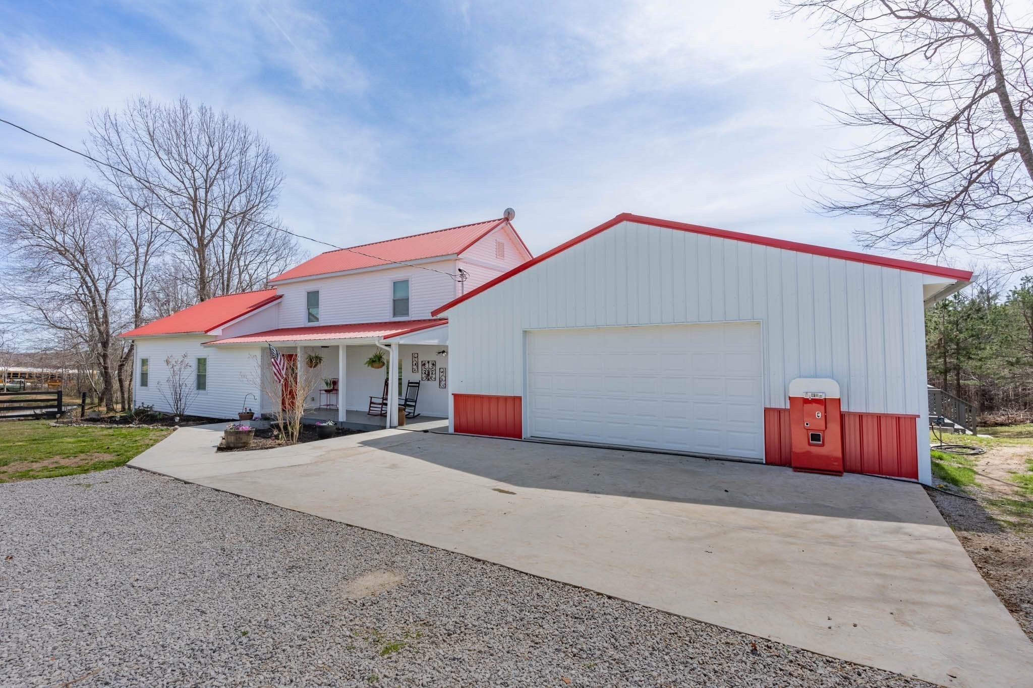 Photo of Listing #2976908