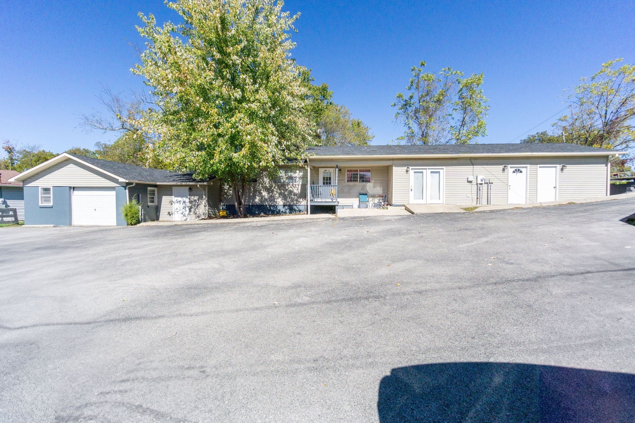 Photo of Listing #3018330