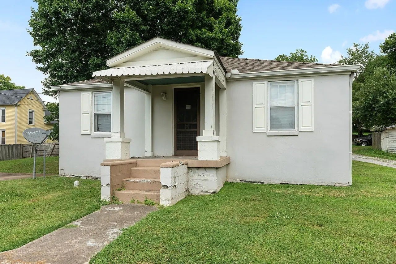 Photo of Listing #3050902