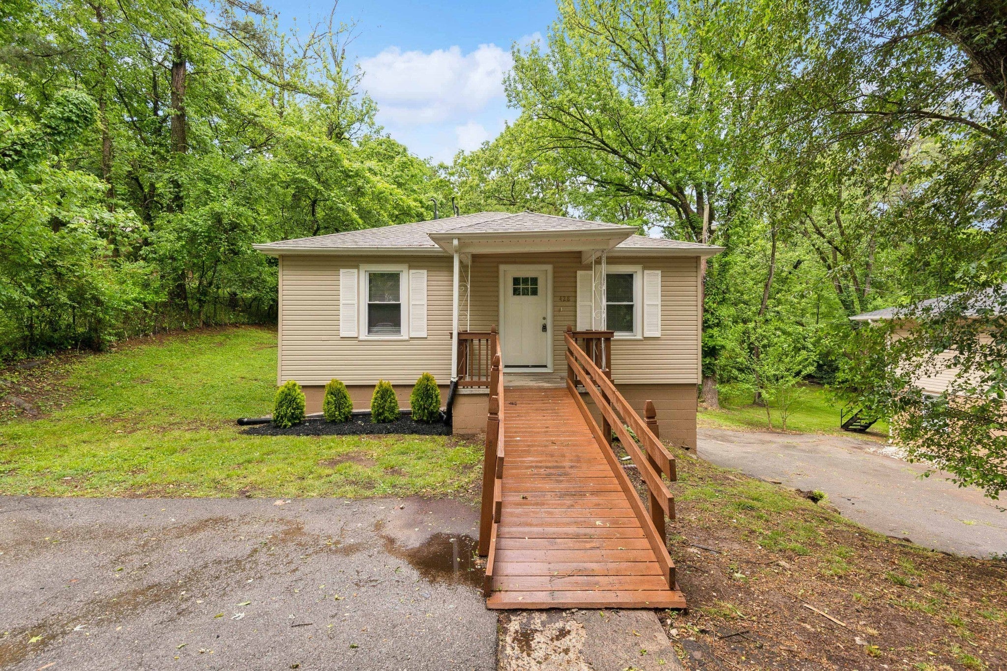 Photo of Listing #3058724