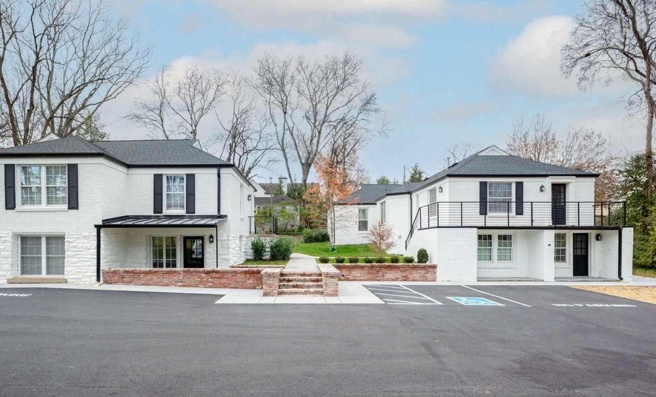 Photo of Listing #3059057