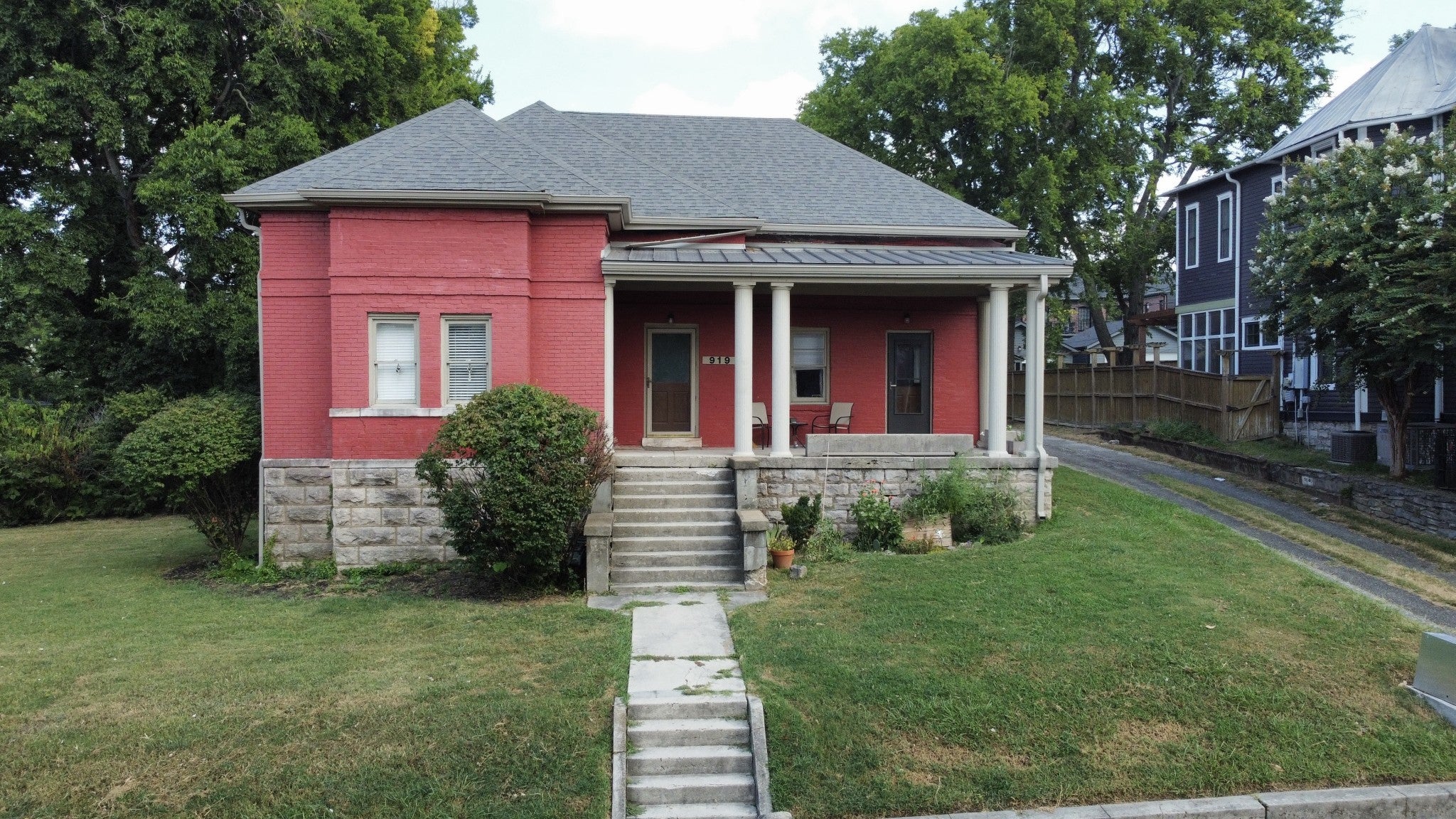 Photo of Listing #3059060