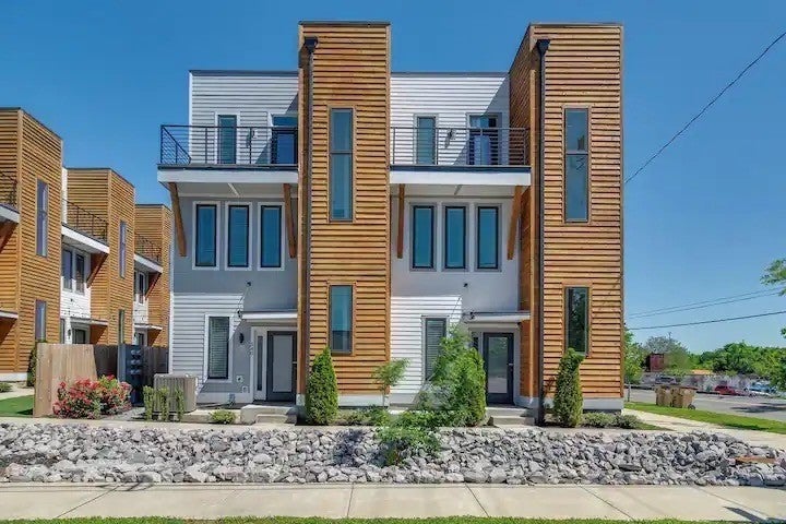 Photo of Listing #3067268