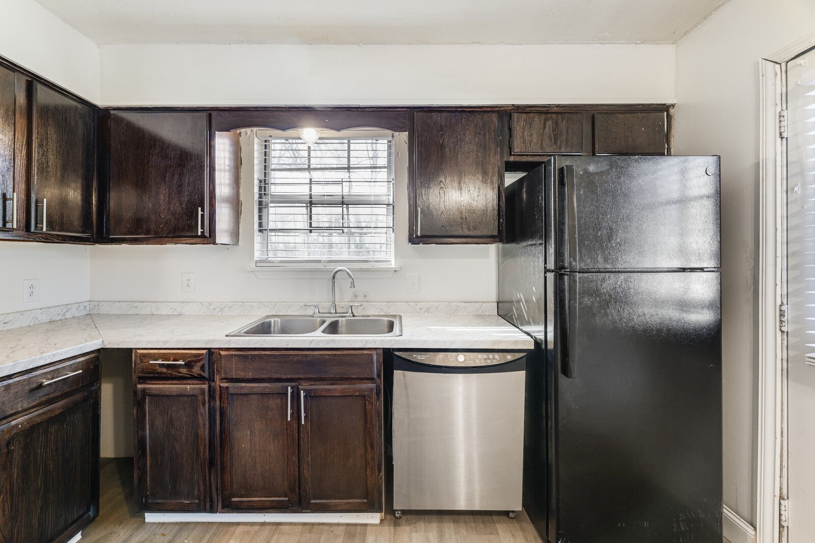 Photo of Listing #3071036