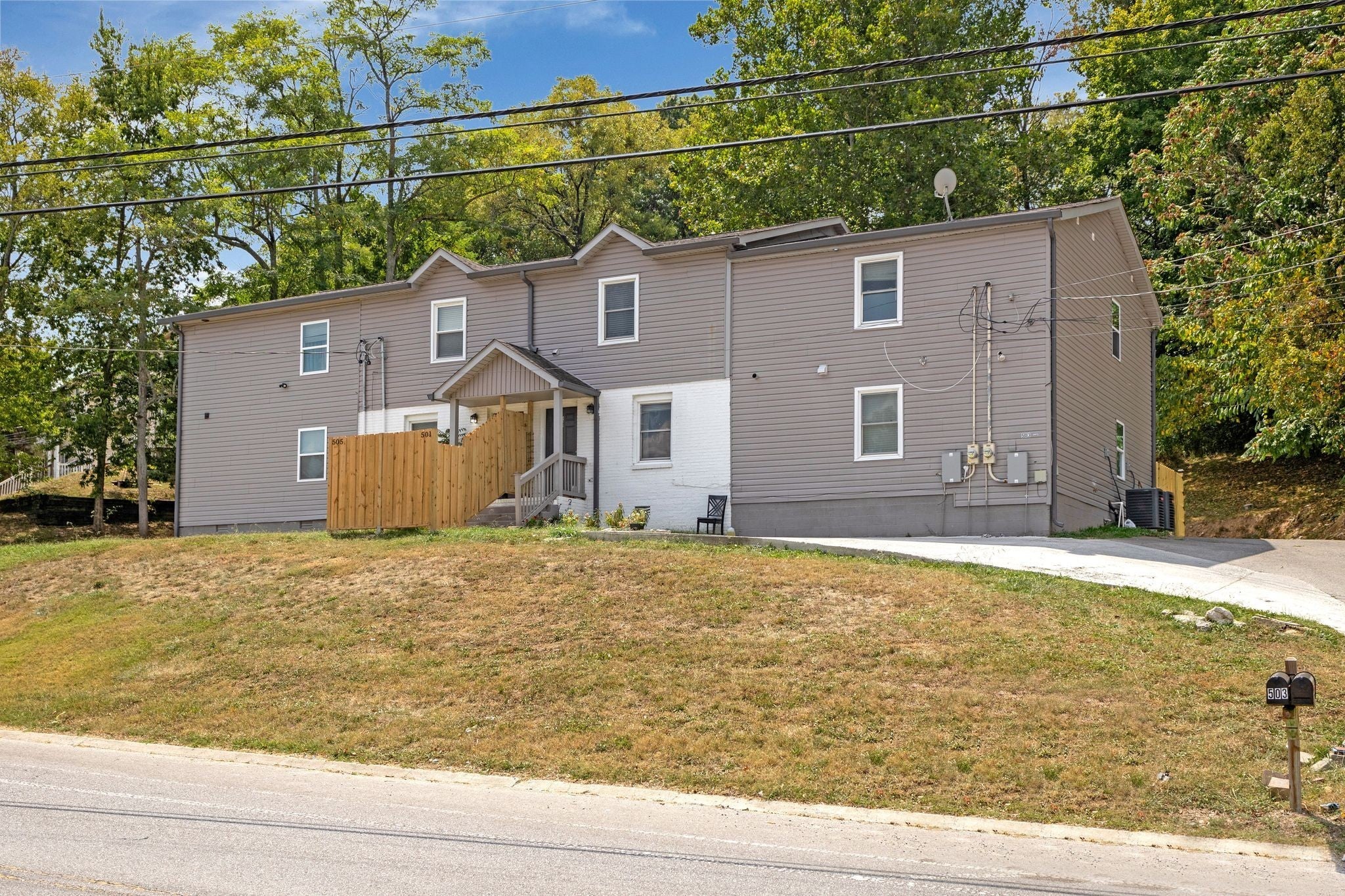 Photo of Listing #3110055