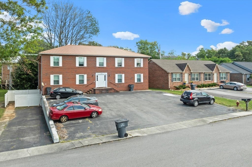 Photo of Listing #3132425