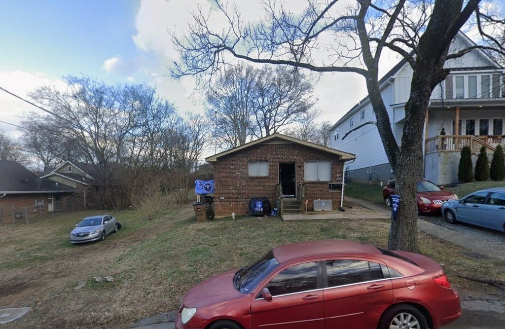 1038 44th Ave N, Nashville