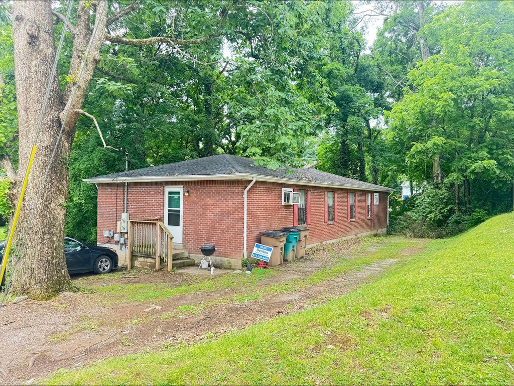 1115 Campbell St, Nashville