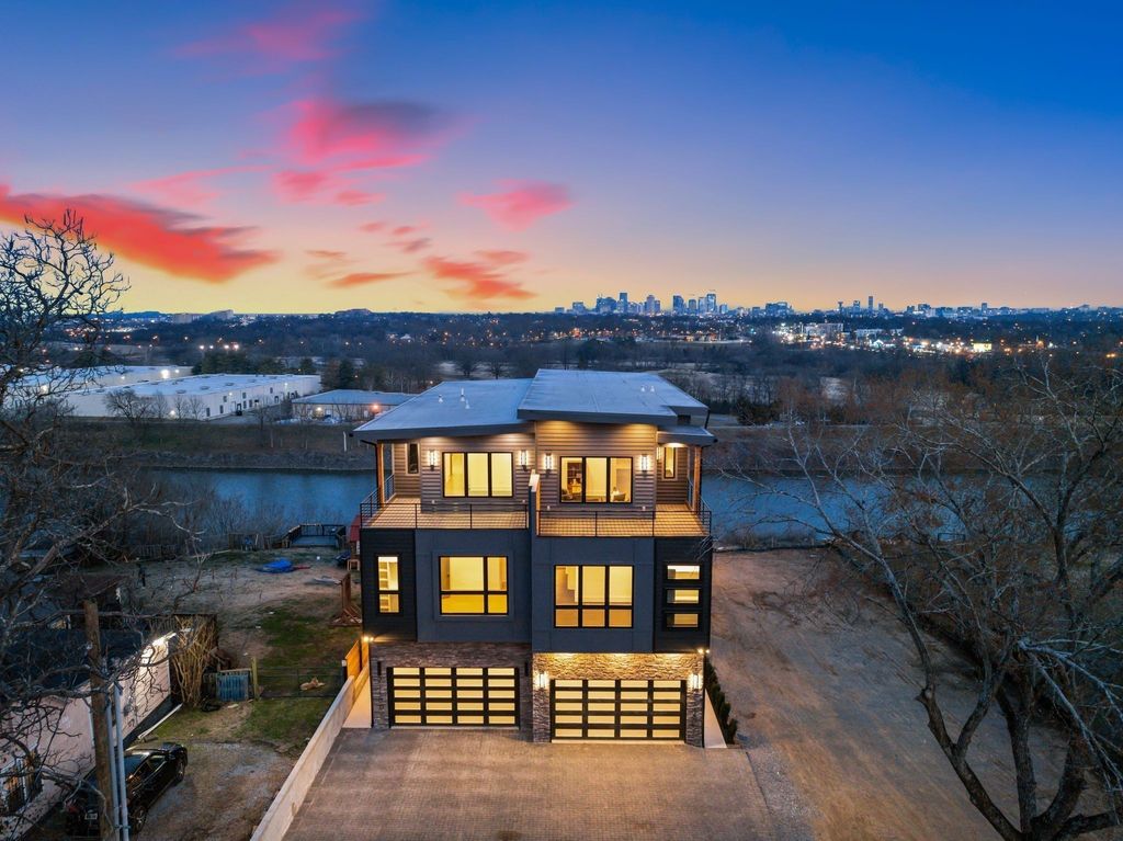 2118 Cliff Dr, Nashville
