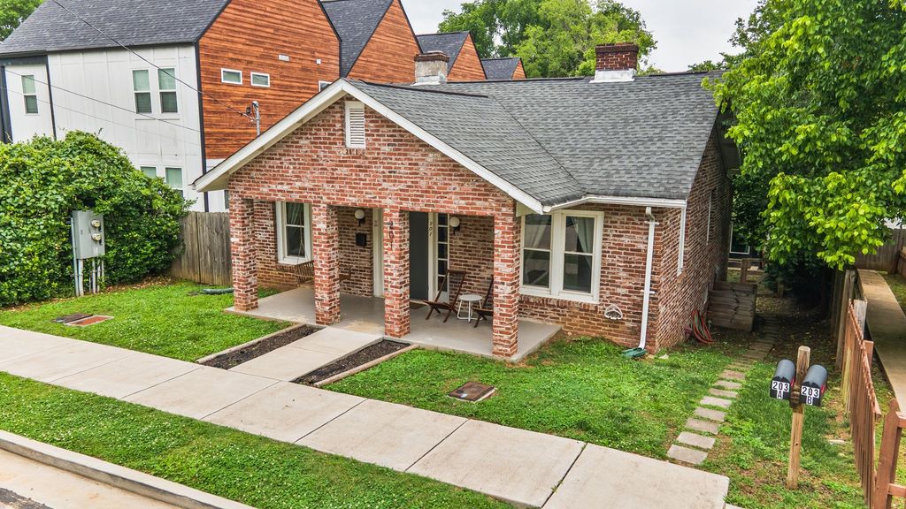 203 N 9th St, Nashville