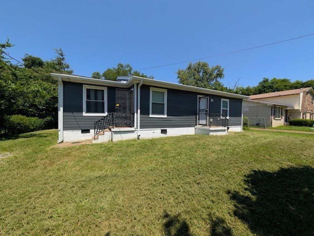 640 Rowan Dr, Nashville