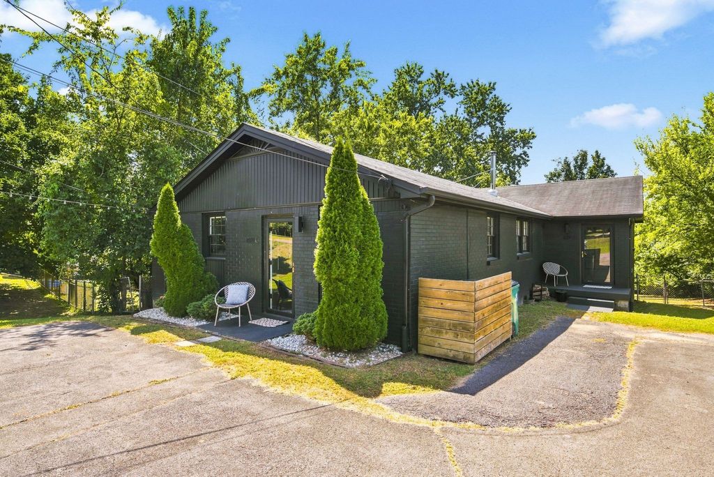 609c Rosebank Ave, Nashville