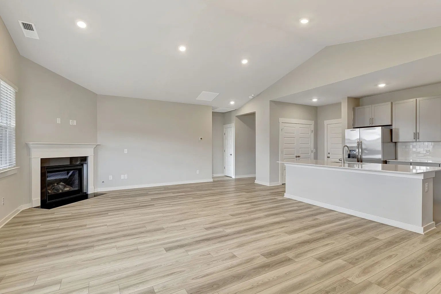 Photo of Listing #2772550