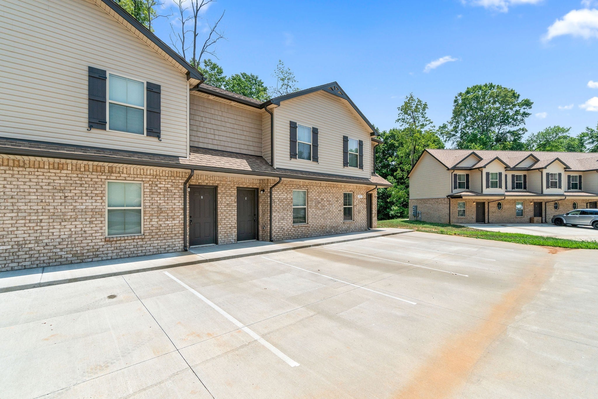 Photo of Listing #2776595