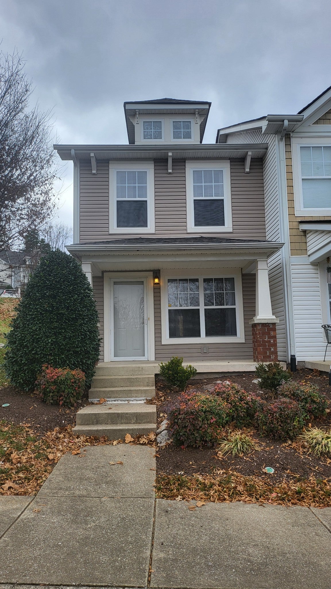 Photo of Listing #2780876