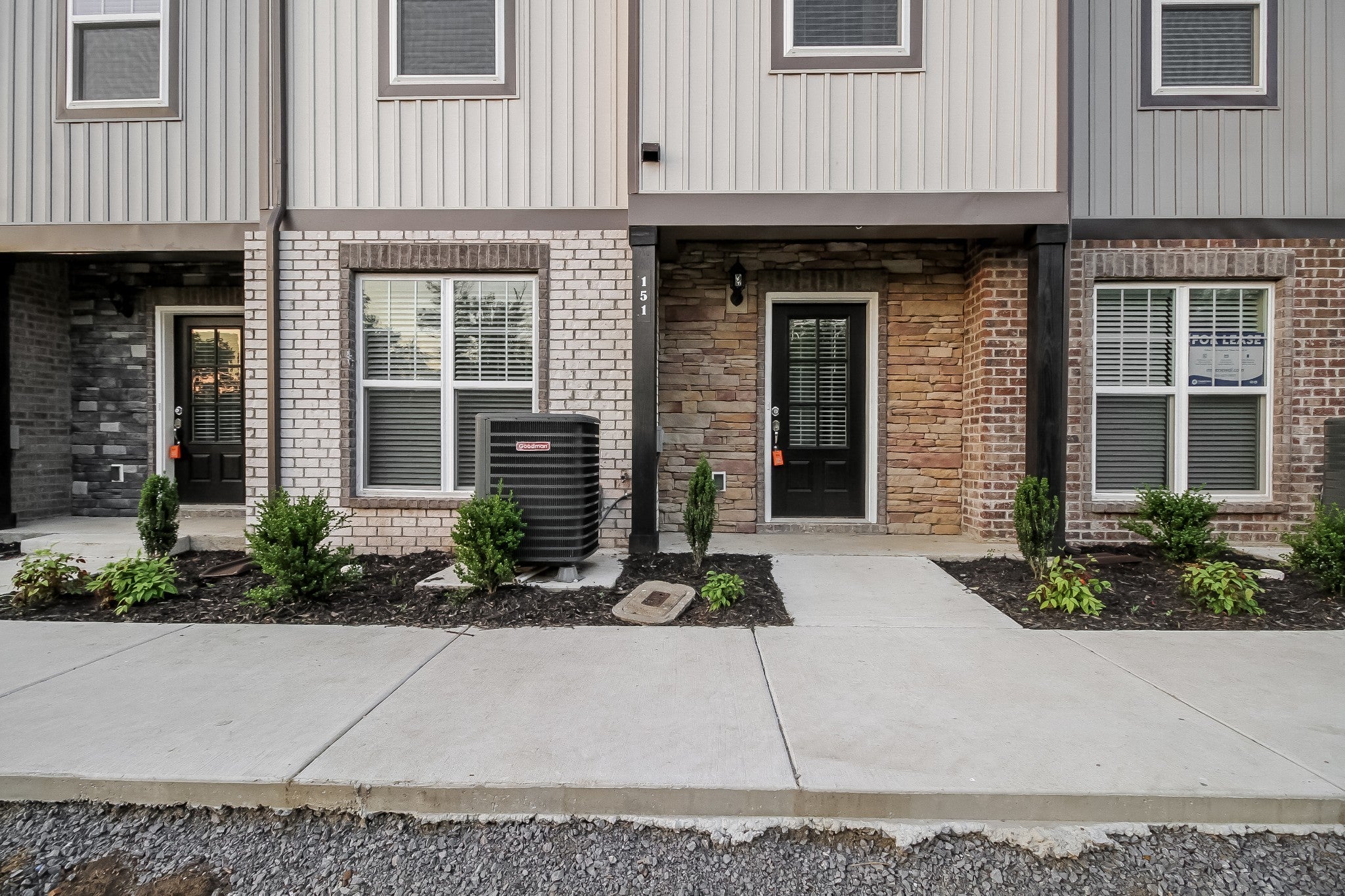 Photo of Listing #2808573
