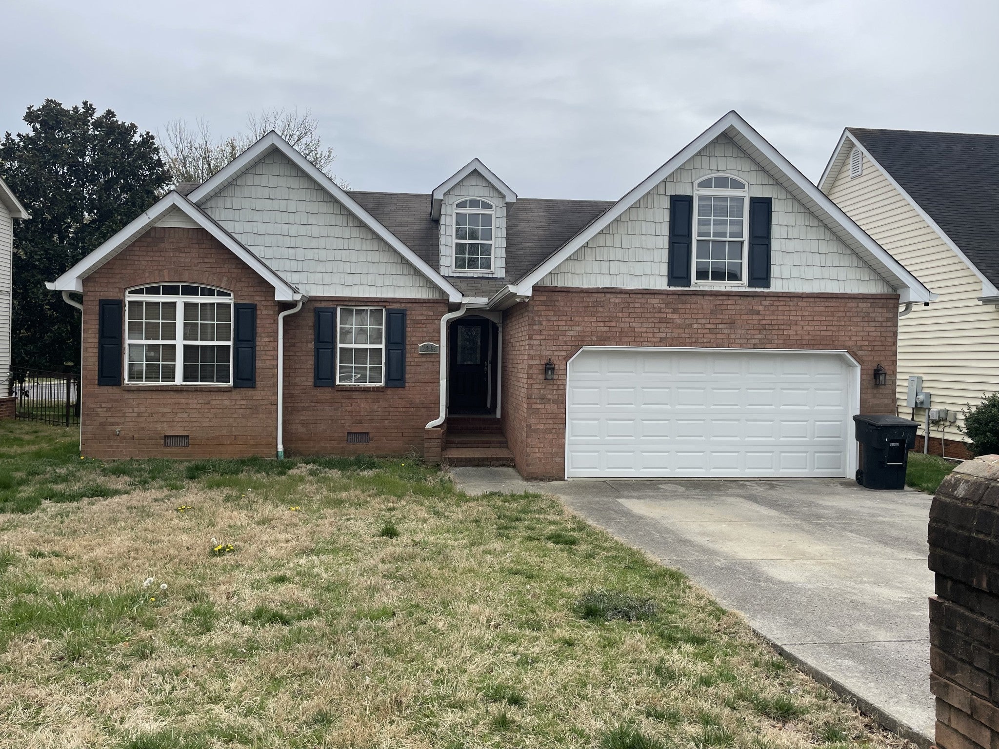 Photo of Listing #2811116