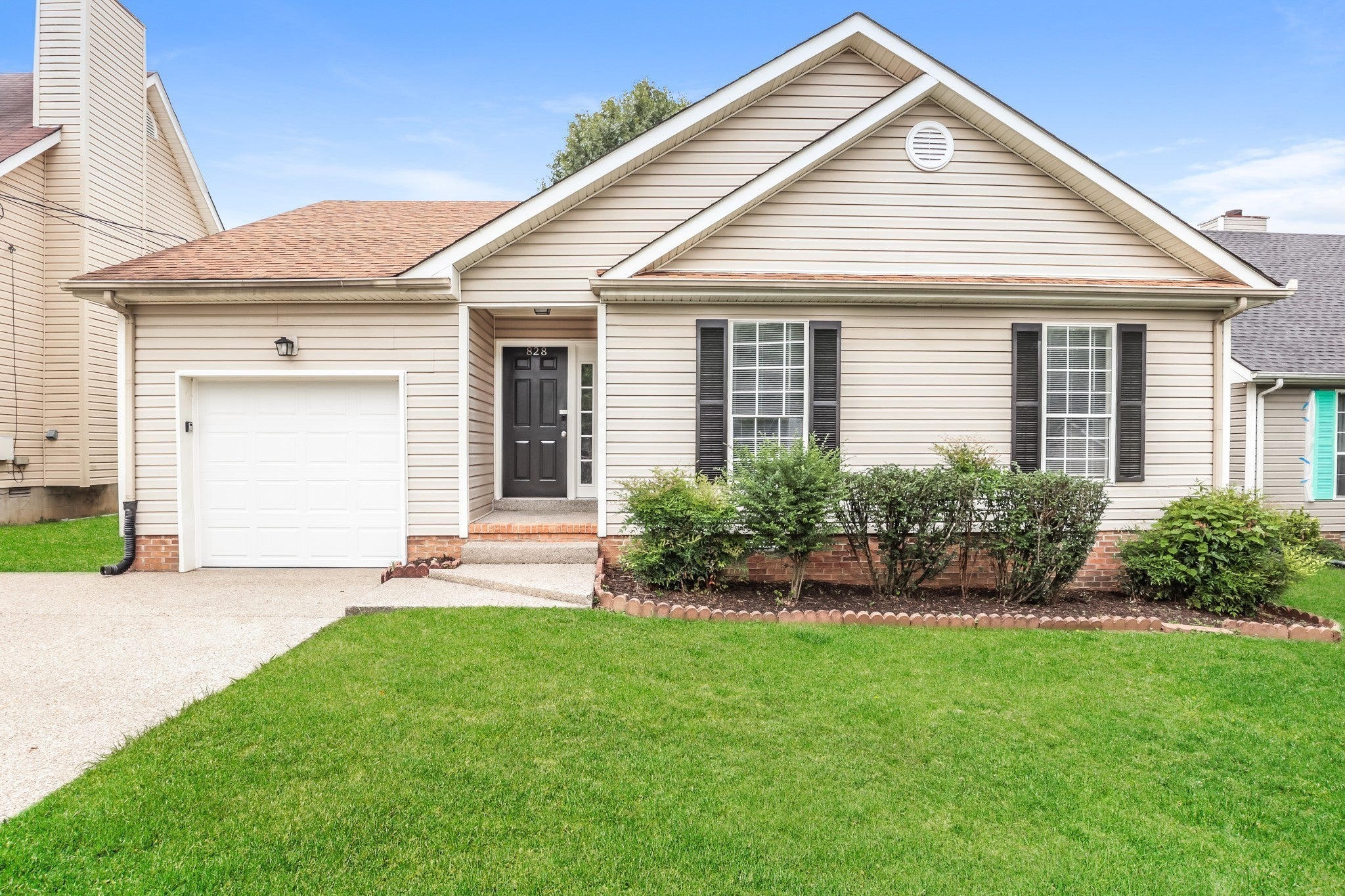 Photo of Listing #2811727