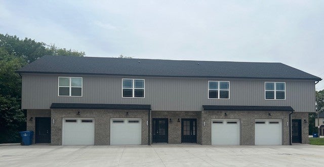 Photo of Listing #2813871