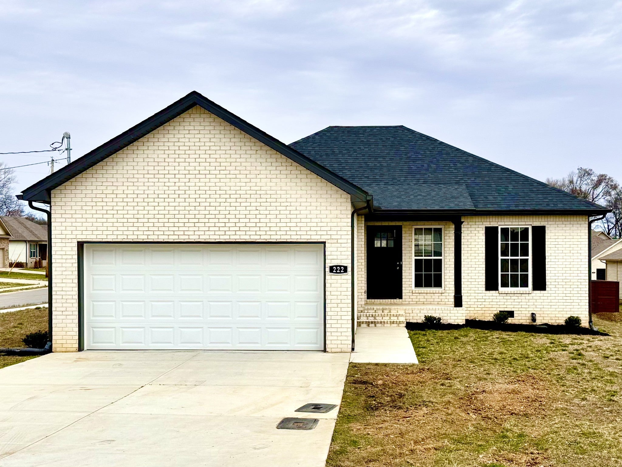 Photo of Listing #2815144