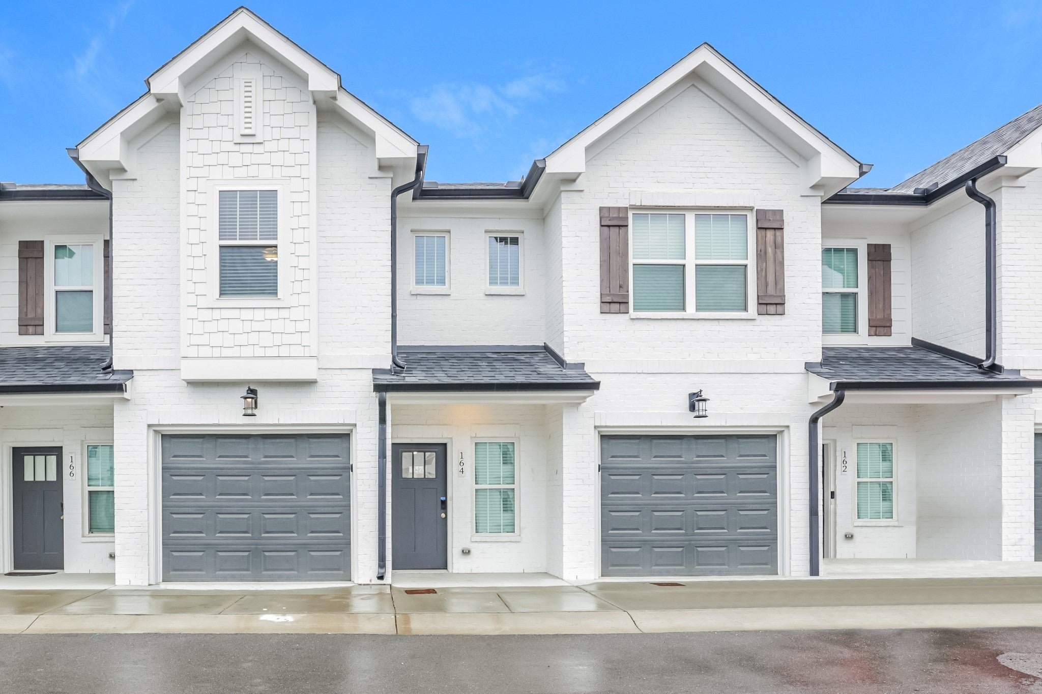 Photo of Listing #2817695