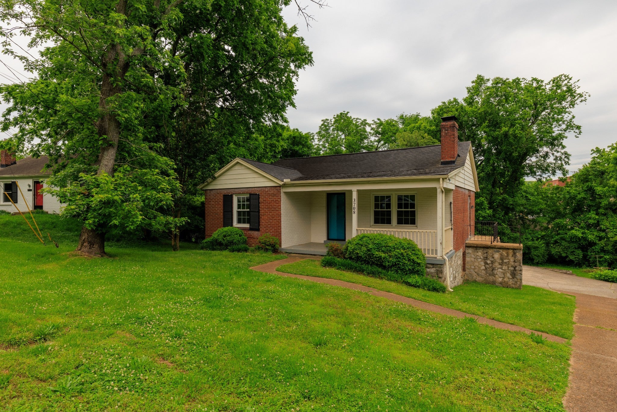 Photo of Listing #2823781