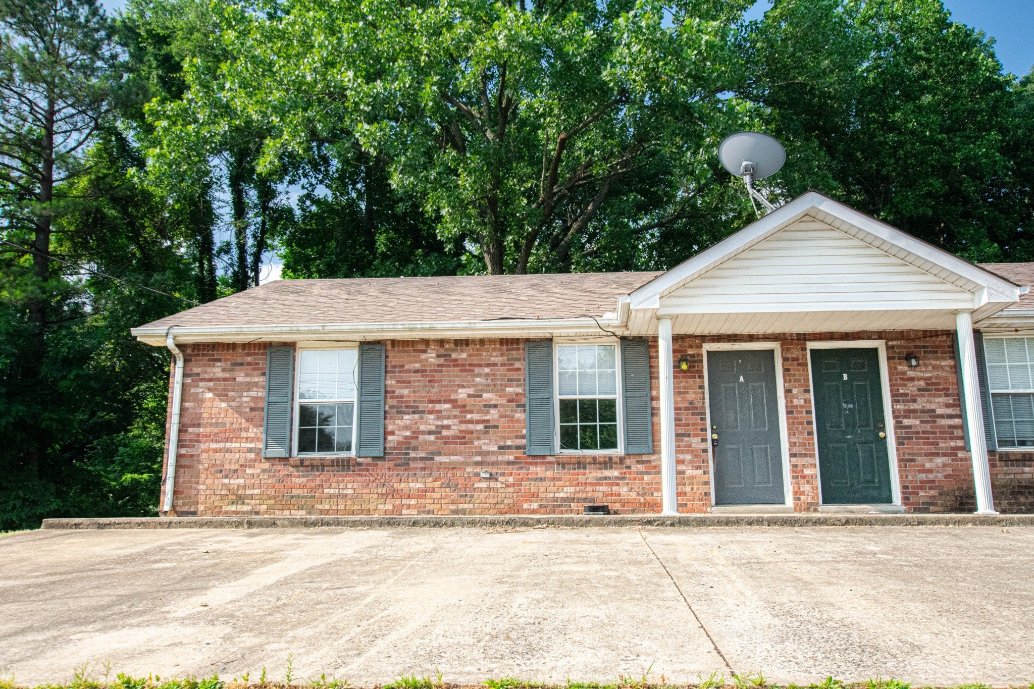 Photo of Listing #2824569