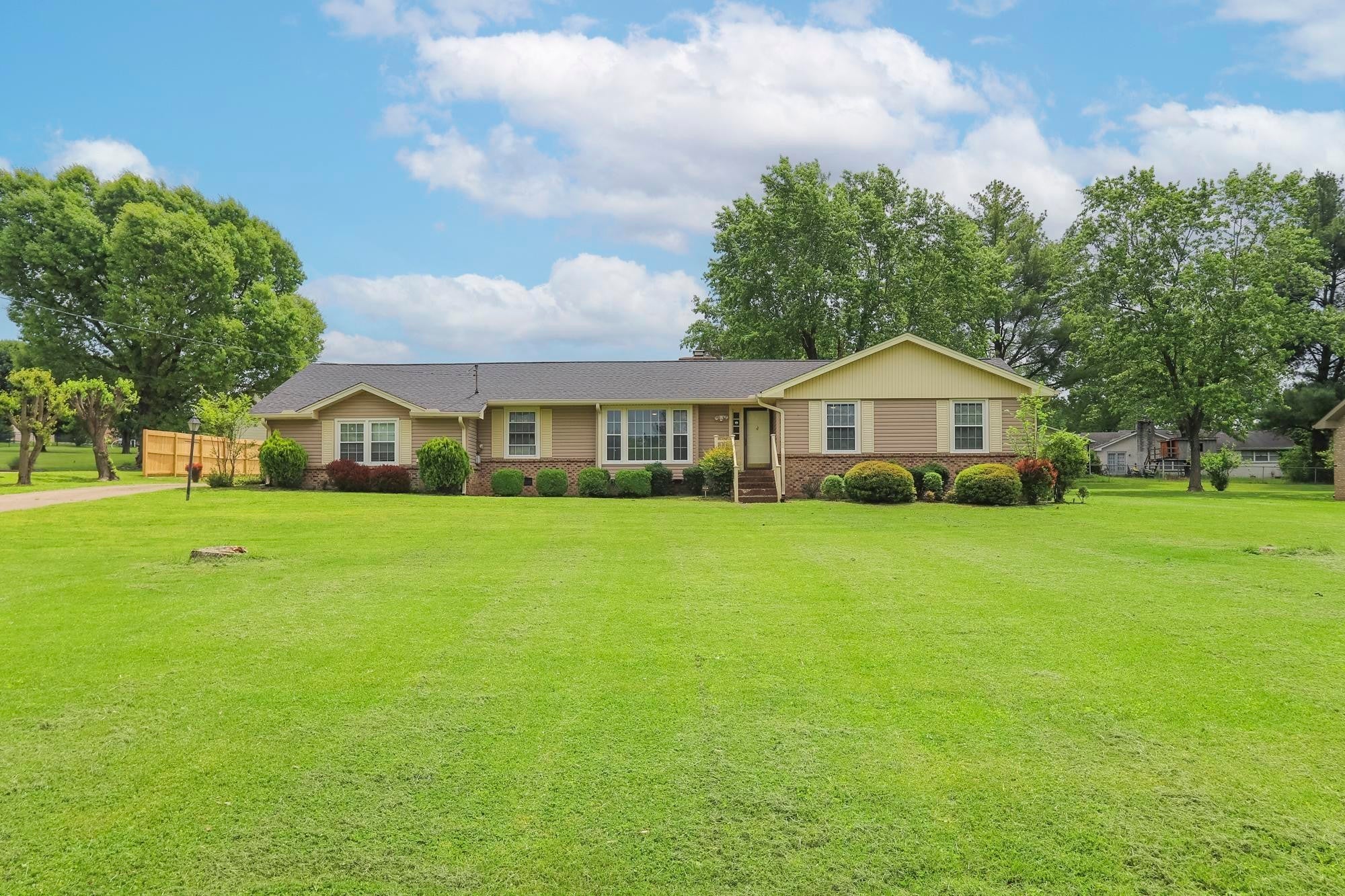 Photo of Listing #2865633