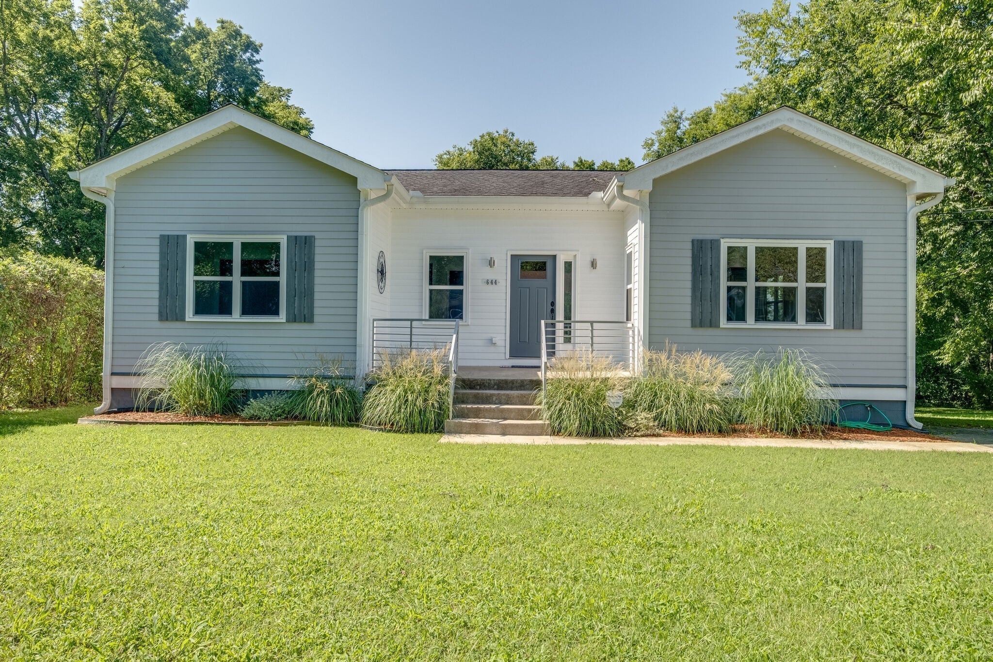 Photo of Listing #2883083