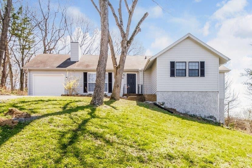 Photo of Listing #2883935