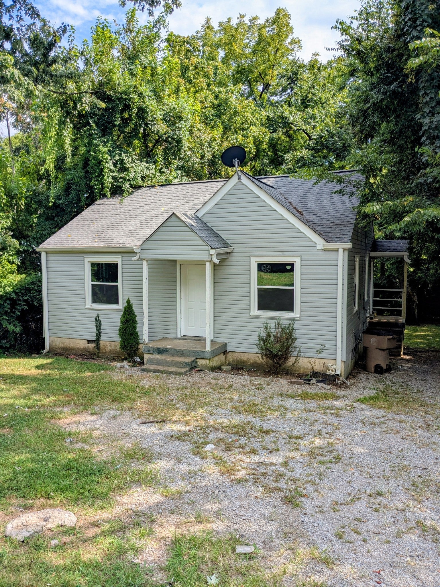 Photo of Listing #2885594