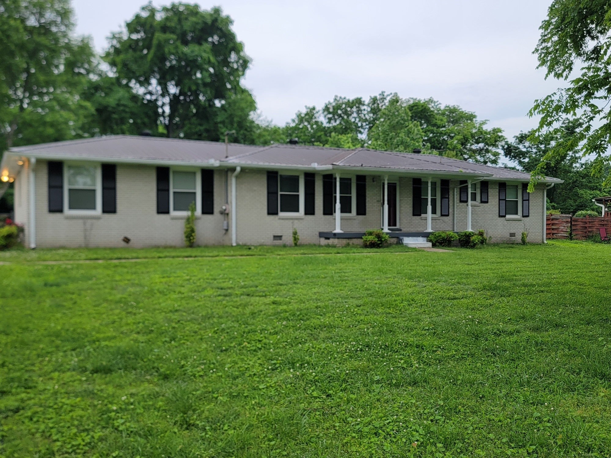Photo of Listing #2886033