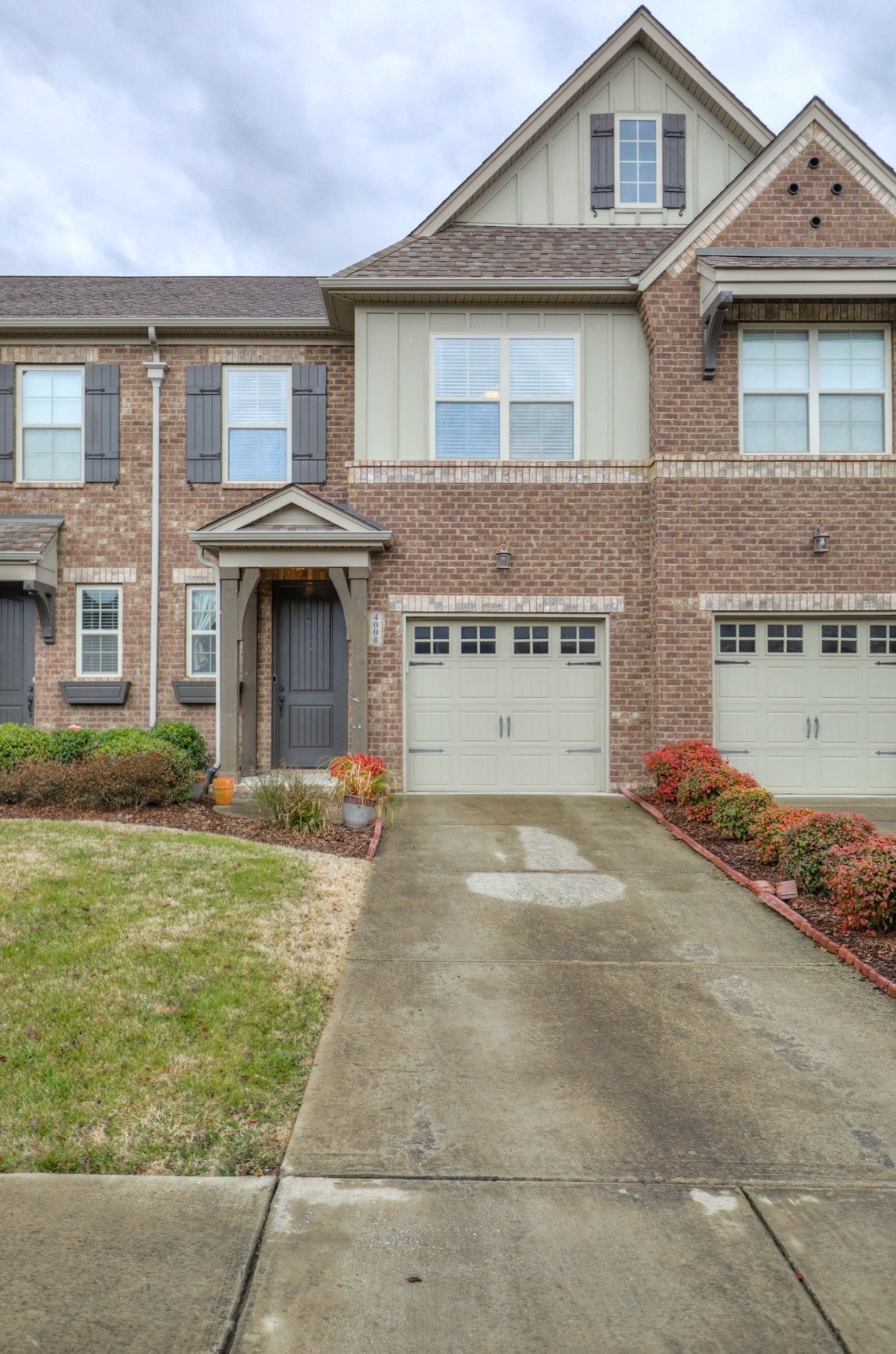 Photo of Listing #2888366