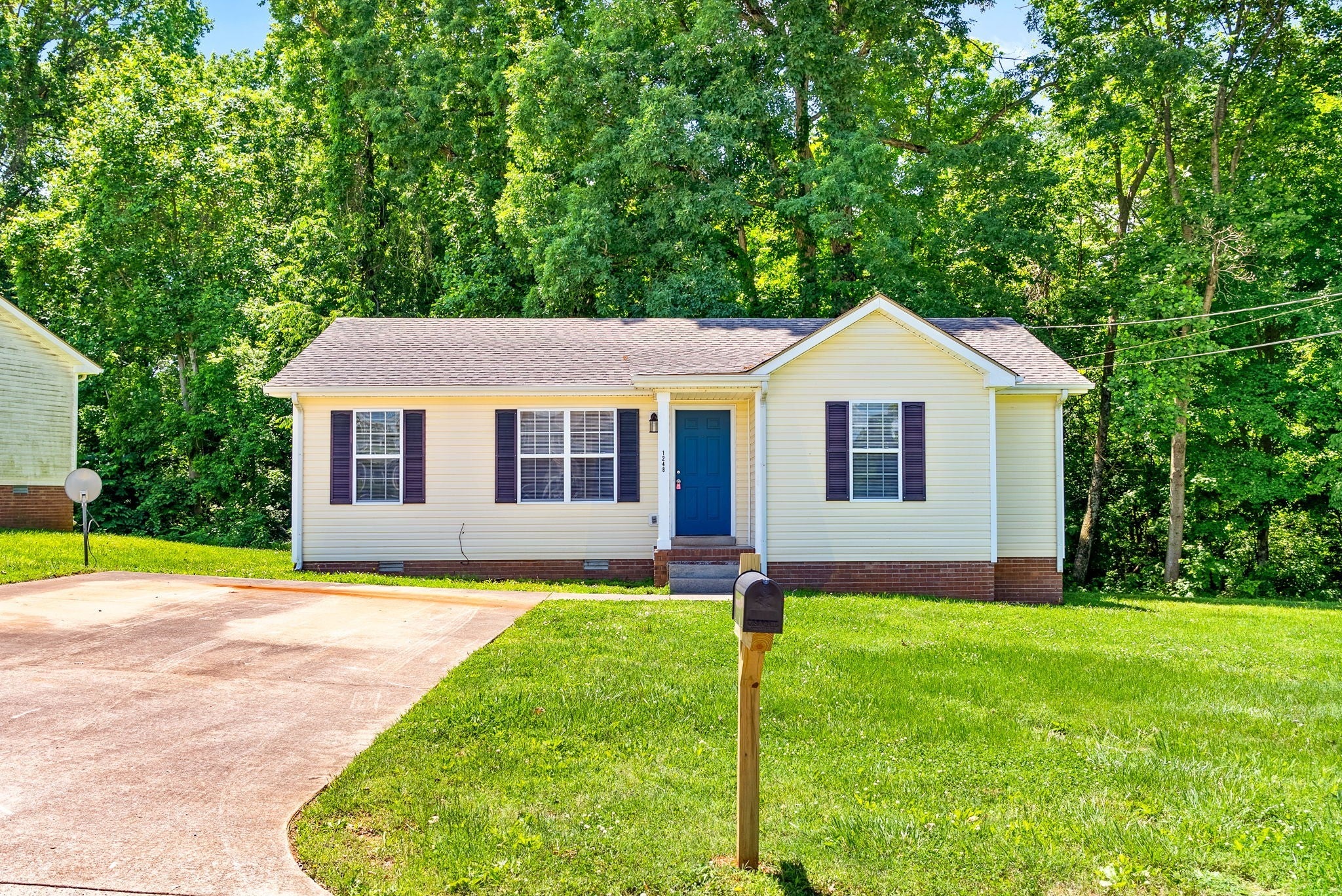 Photo of Listing #2889531