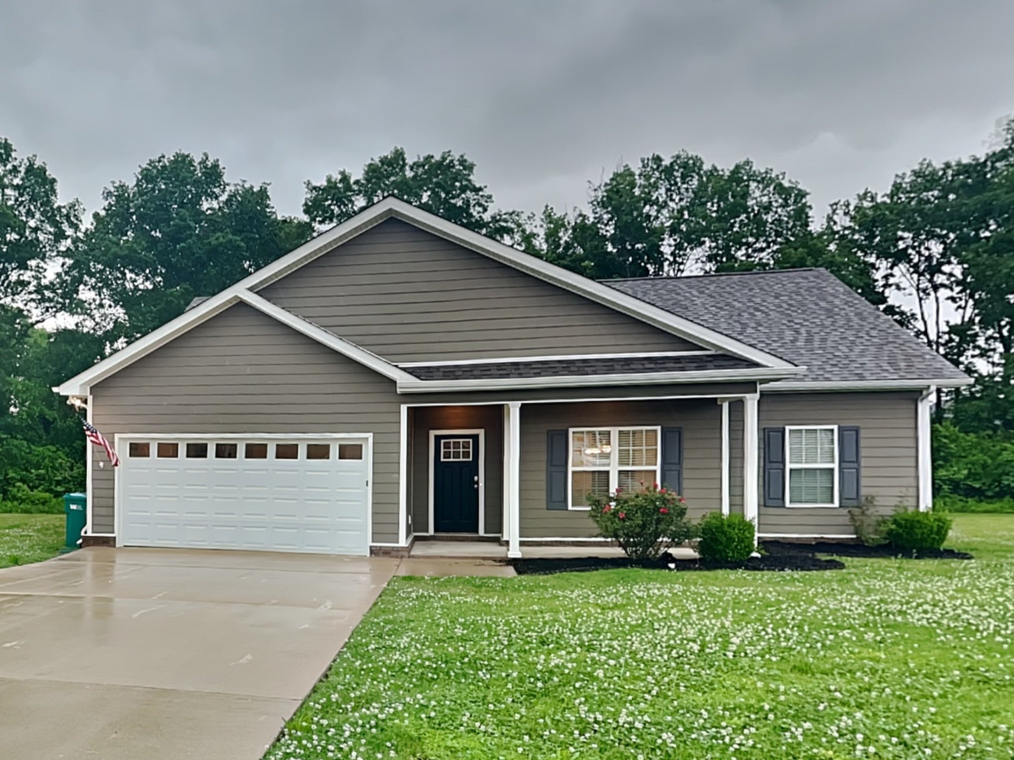 Photo of Listing #2889819
