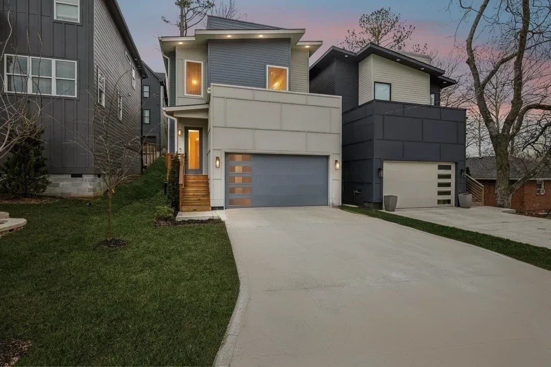 Photo of Listing #2890591