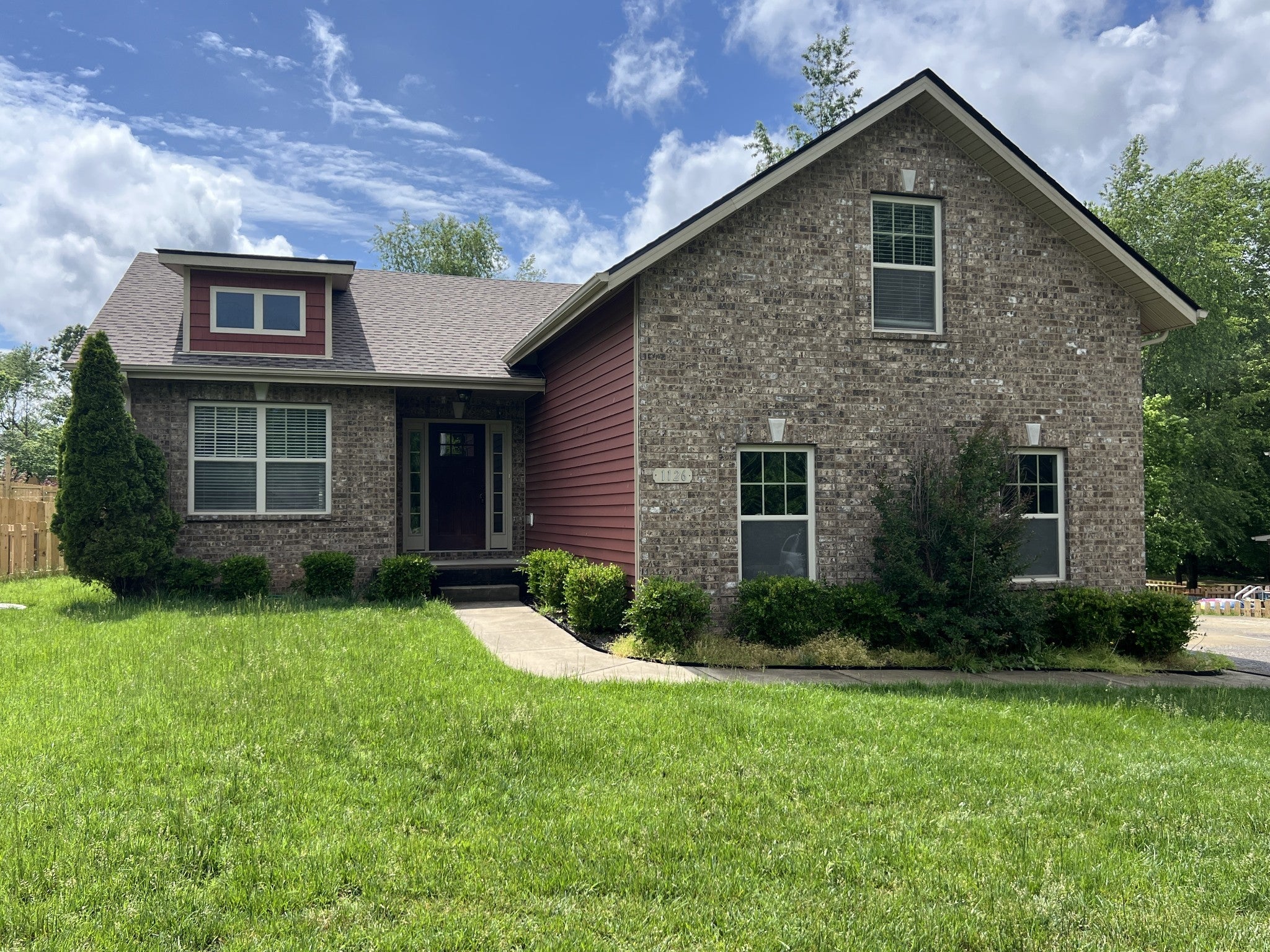 Photo of Listing #2890667