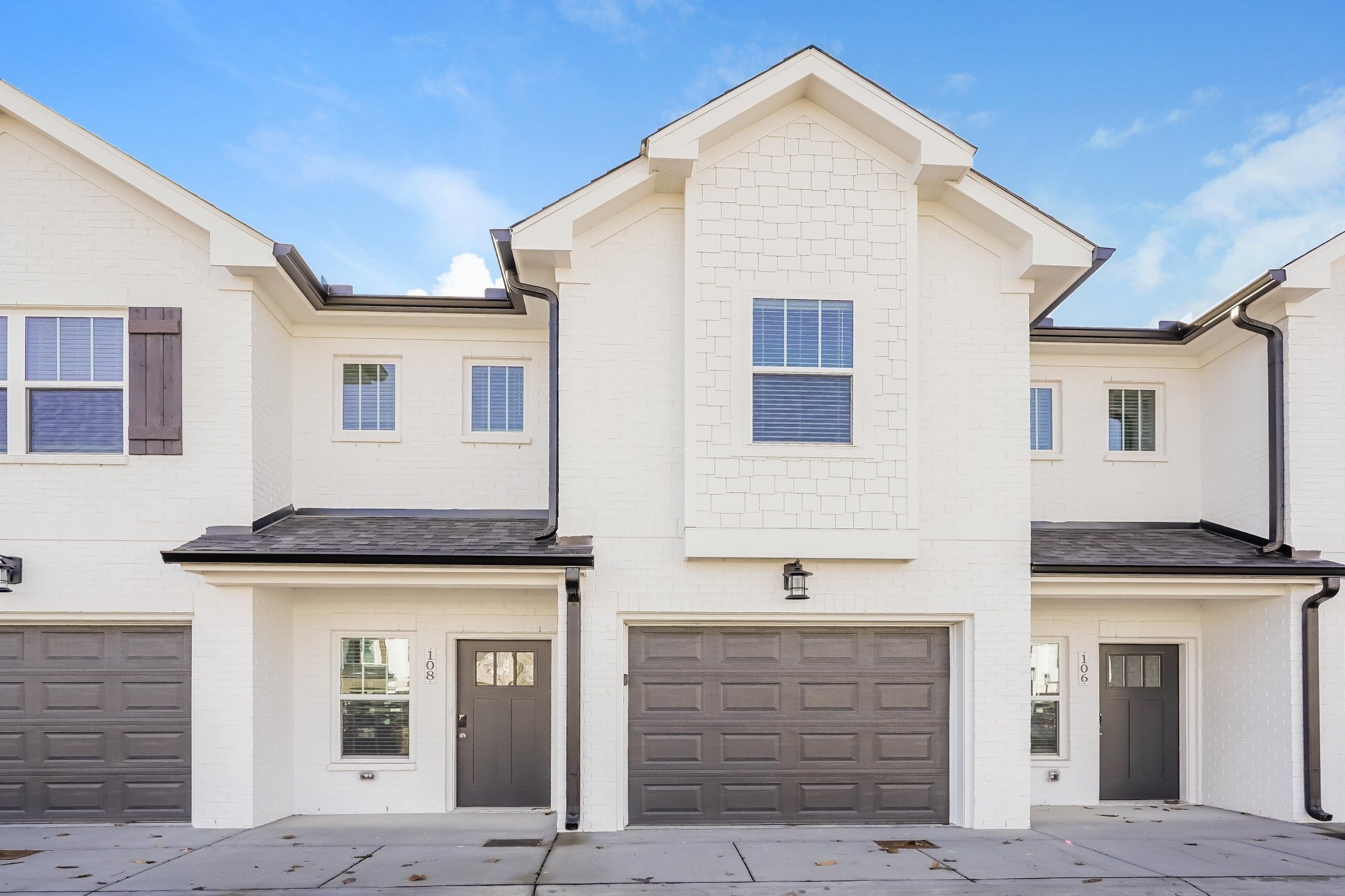 Photo of Listing #2890766